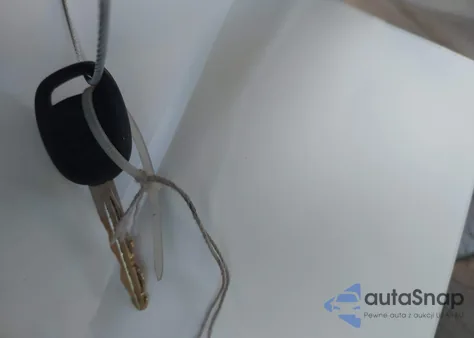 2004 Chevrolet Tahoe Lt из США, поврежденный, VIN 1GNEC13Z54R130801